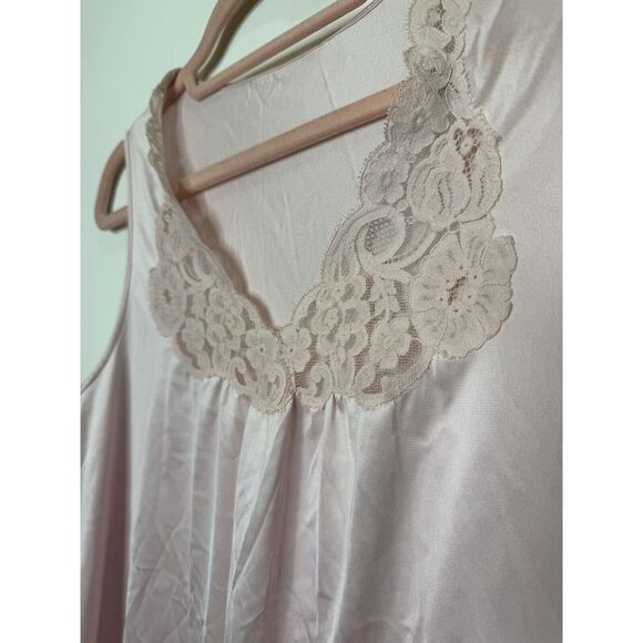 Vintage Vanity Fair 70s Dress Slip Pink 36 Lace Nightgown Antron III Made in USA - Picture 2 of 5